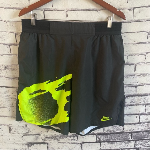 Nike Other - Nike Challenge Court Slam Men's Tennis Shorts SZ L